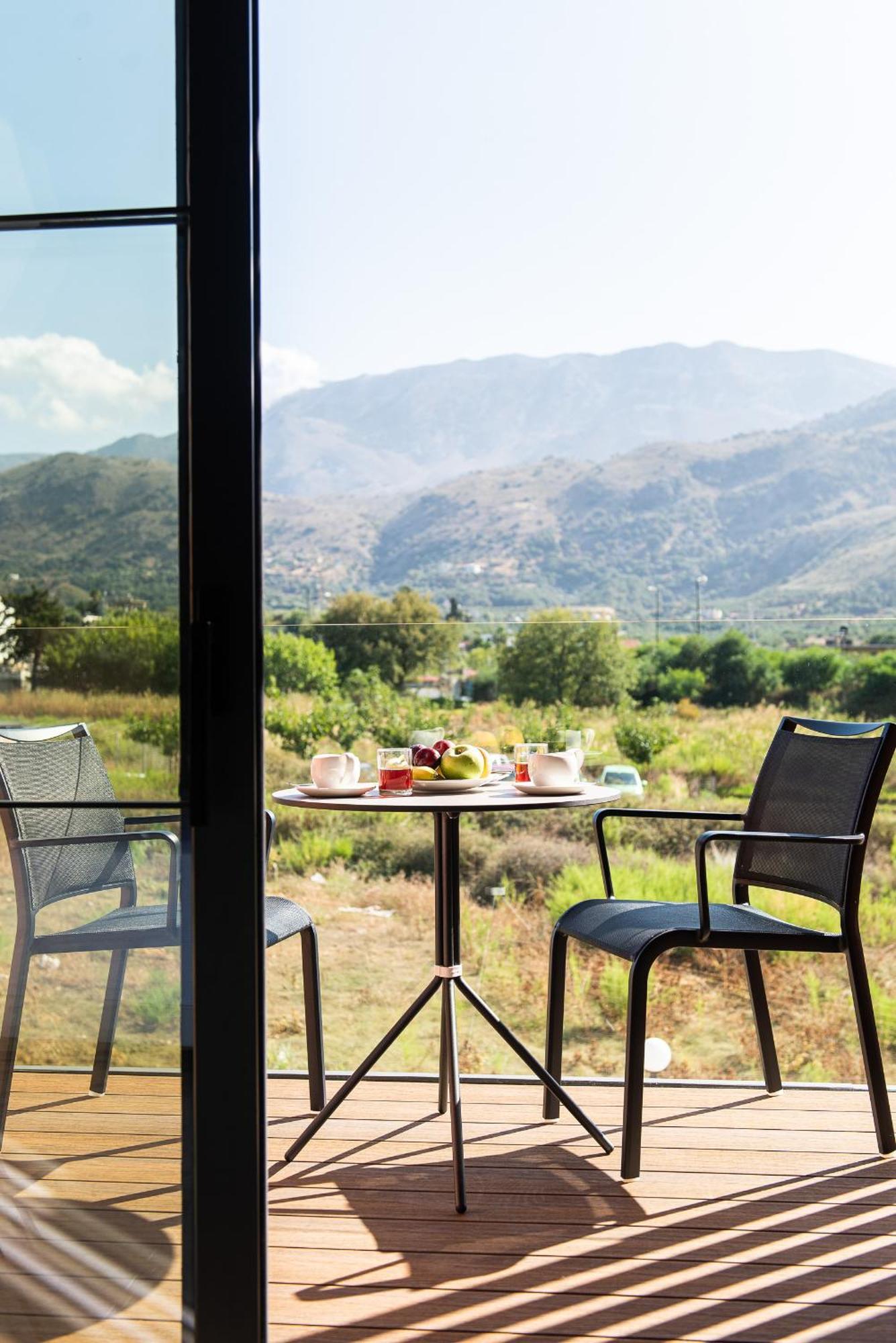 Pilot Amphora Boutique Hotel "Adults Only" Jeorjoúpoli Rom bilde